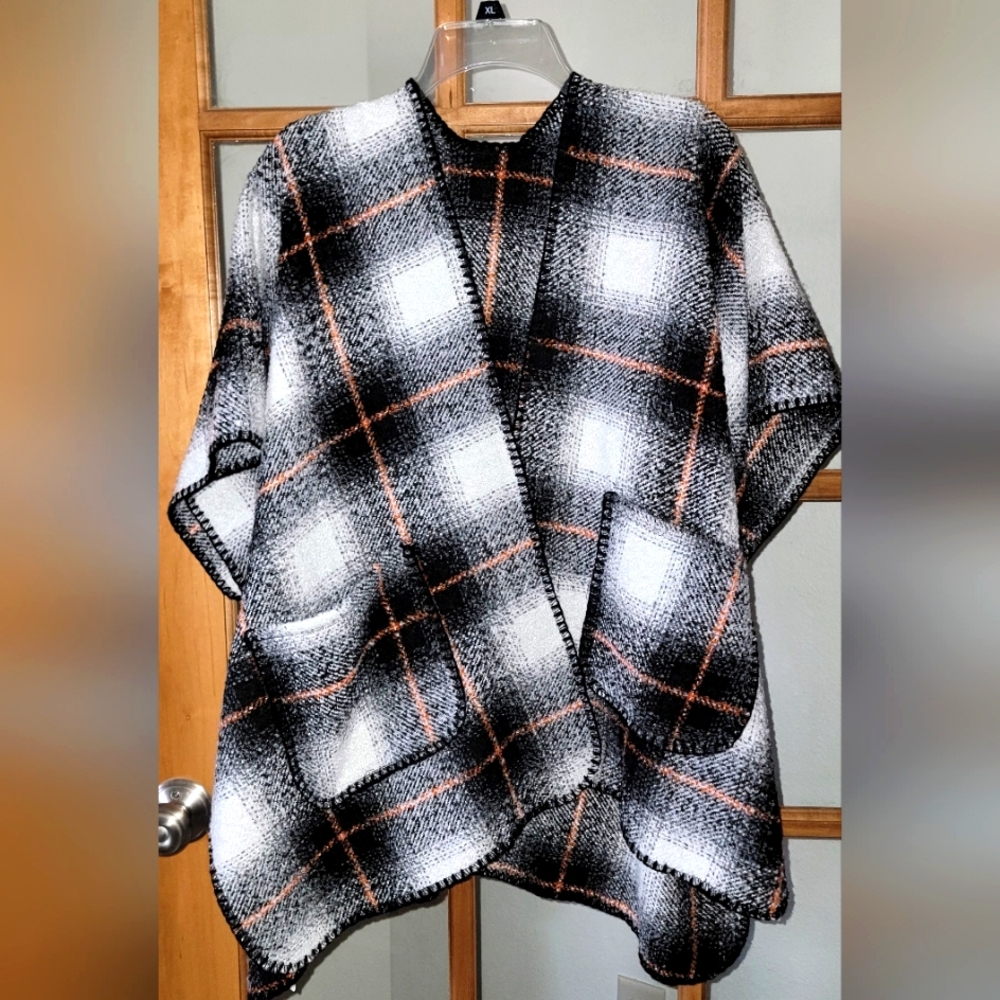Womens poncho
